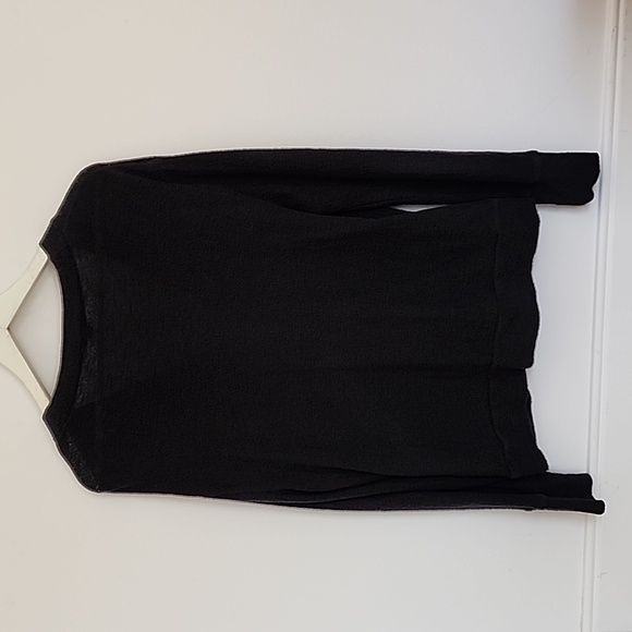 J.Cre size M Faux Wrap Top - Picture 5 of 9